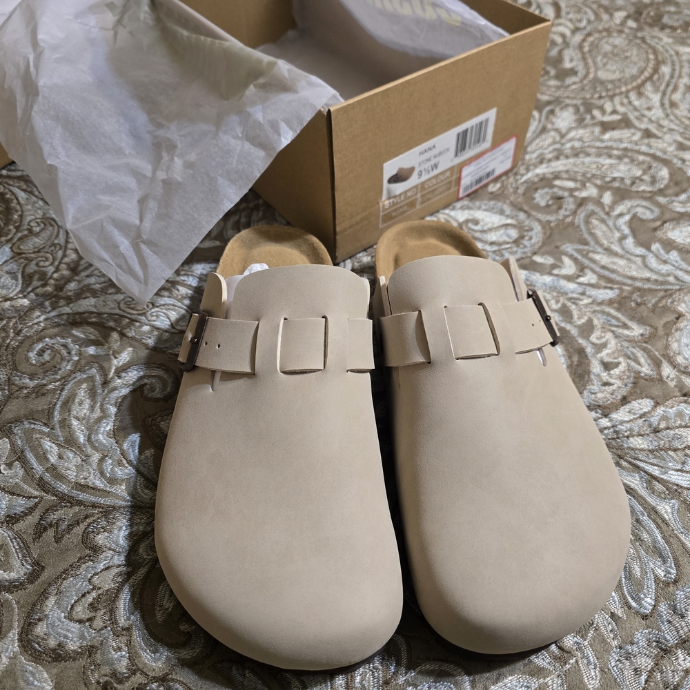 Stylish Cream Women's Mules with Buckle